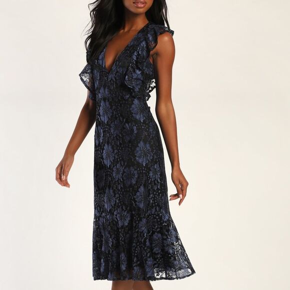 Lulus Divinely Dramatic Black and Navy Blue Lace Midi Dress XS - Picture 2 of 11